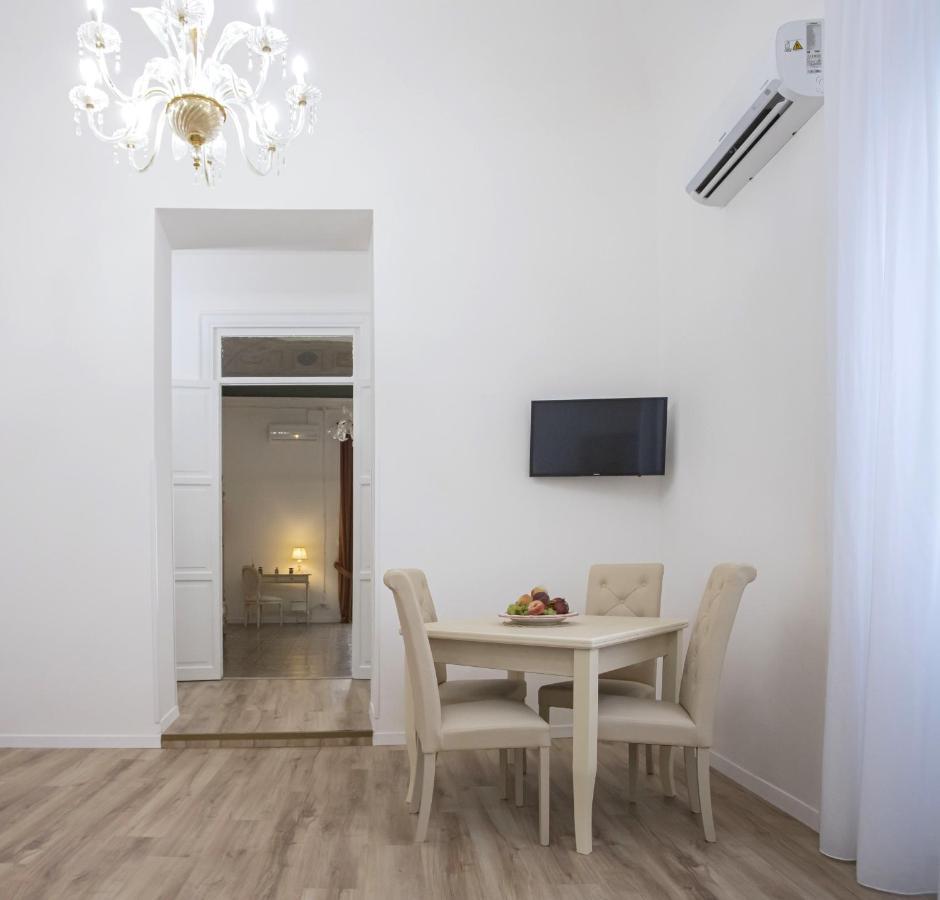 Terre D'Oro, Appartamento Di Lusso In Centro Citta ปาแลร์โม ภายนอก รูปภาพ
